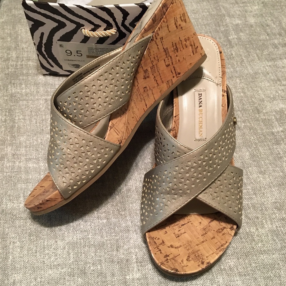 Dana Buchman Metallic Wedges Size 9.5